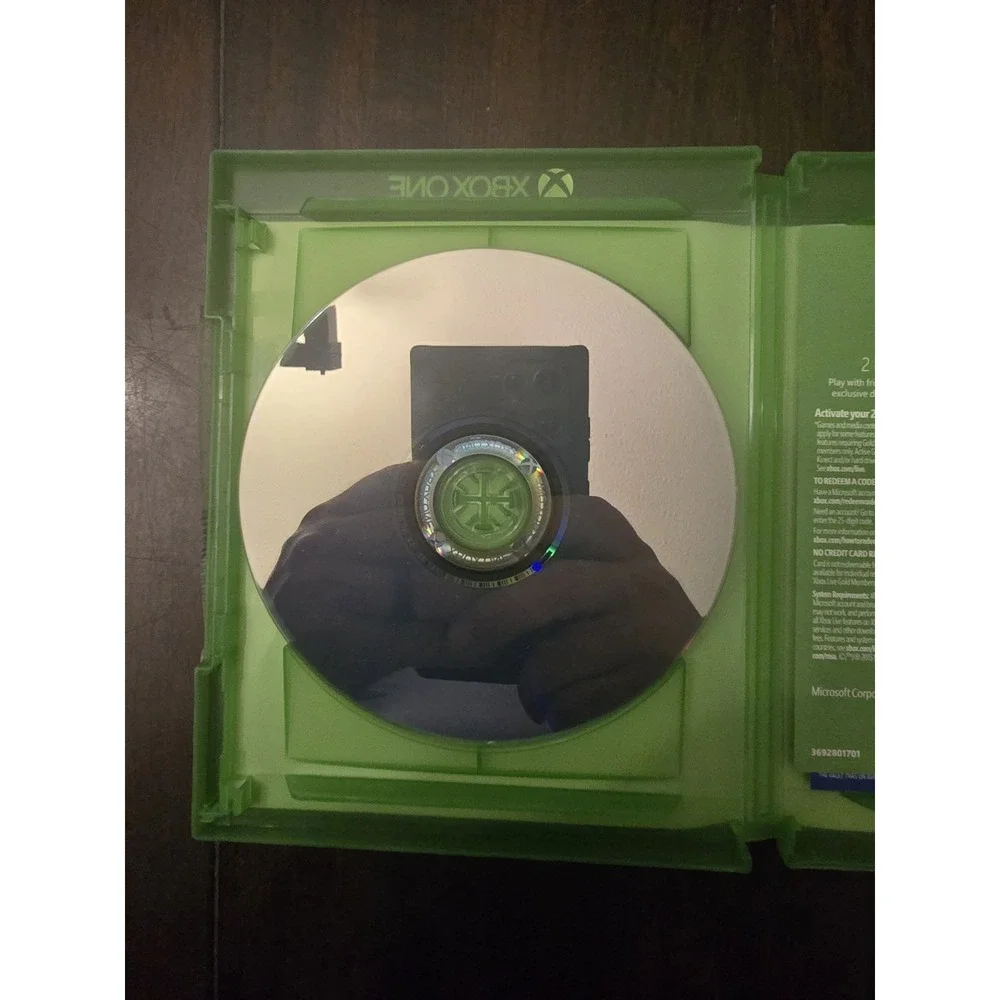 FIFA 16 - Standard Edition - Xbox One Video Games